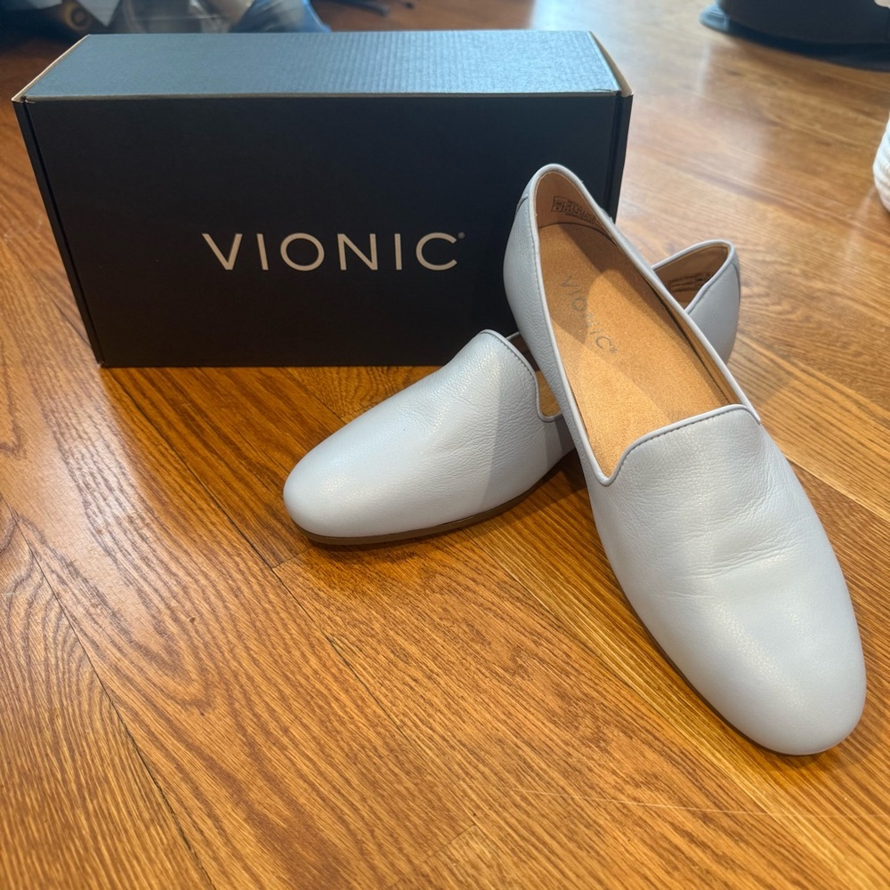 Vionic Arch Support Leather Loafers Light Blue Orthopedic